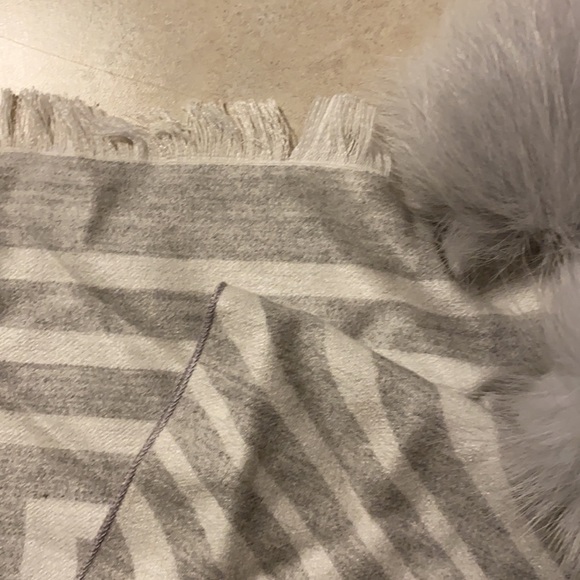 Winter scarf - Picture 4 of 4